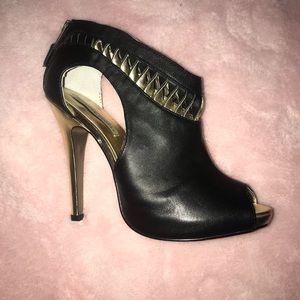 Black and gold Lovely People heels